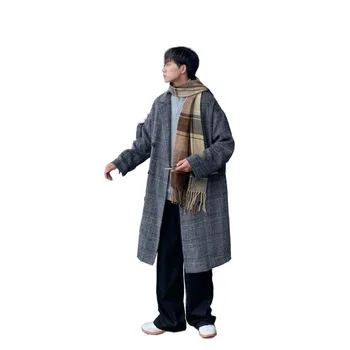 Осенняя мужская приталенная ветровка из клетчатой ткани 2023 года, молодежное шерстяное пальто средней длины в корейскую полоску, зимнее пальто в Корейскую полоску.